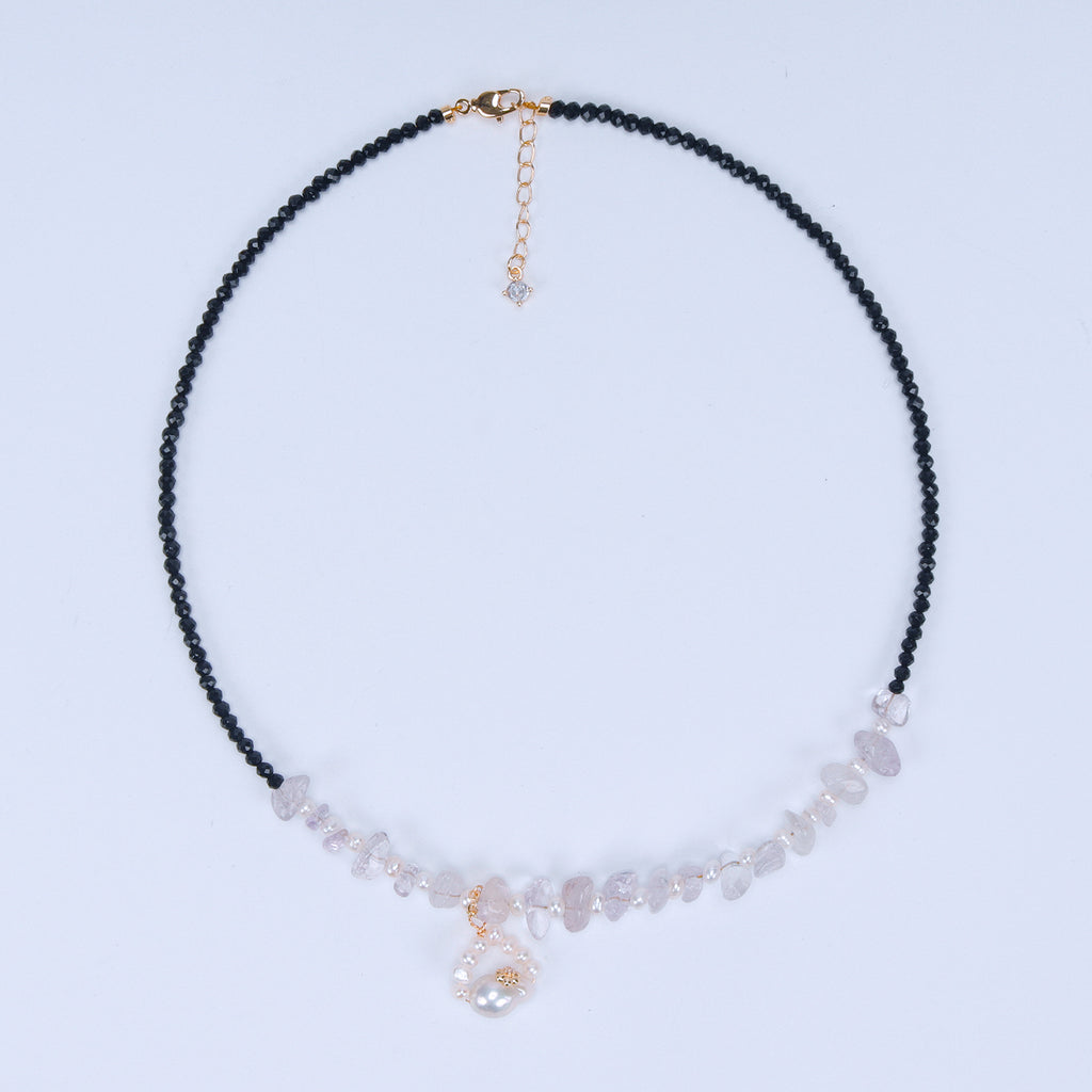 Best Price Natural Freshwater white Baroque pearl Irregular purple crystal Pendant Necklace Fashionable pearl necklace for Women