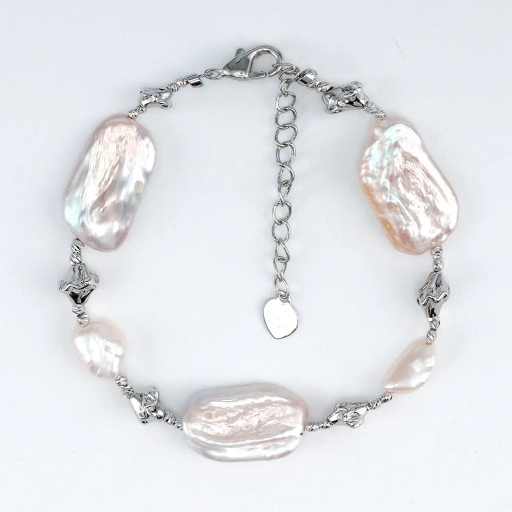 2026 Luxury Freshwater Baroque Shape Bracelet for Women White Pearl Beaded with Special Buckle Design Niche Jewelry Wholesale