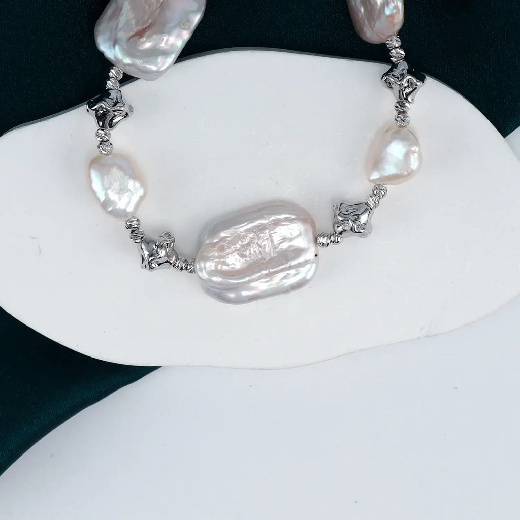 2026 Luxury Freshwater Baroque Shape Bracelet for Women White Pearl Beaded with Special Buckle Design Niche Jewelry Wholesale