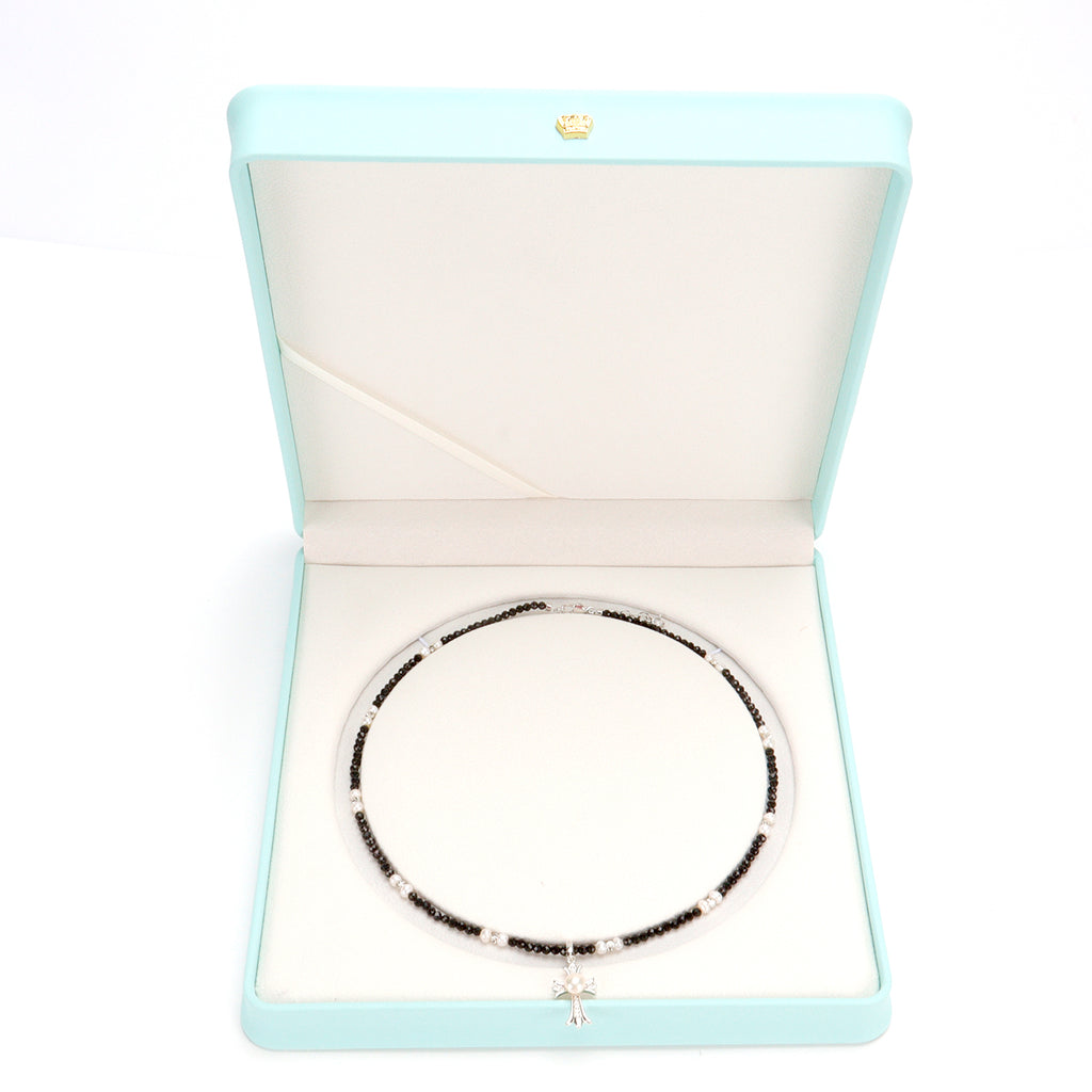New Design Natural Freshwater White Pearl Popular Cross Star Pendant Necklace Black Spinel Beaded Necklace Jewelry for Women