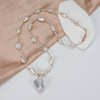 Top Fashion Natural Freshwater White Rice-shaped Pearl Baroque pendant Necklace. Fashionable pearl necklace for women