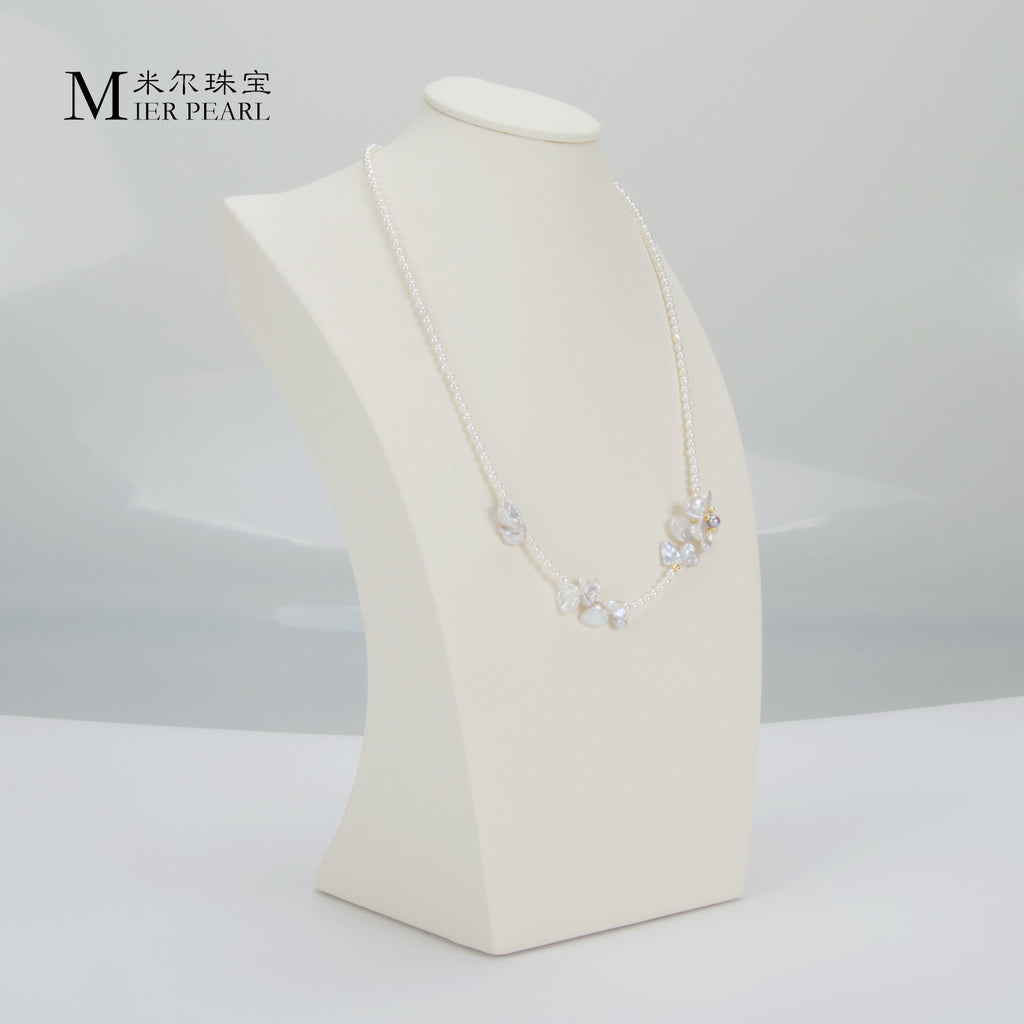 Favourite Natural Freshwater Rice Shaped Pearl Full Bead Necklace with Petals Baroque Pearl Fashion Necklace for Women