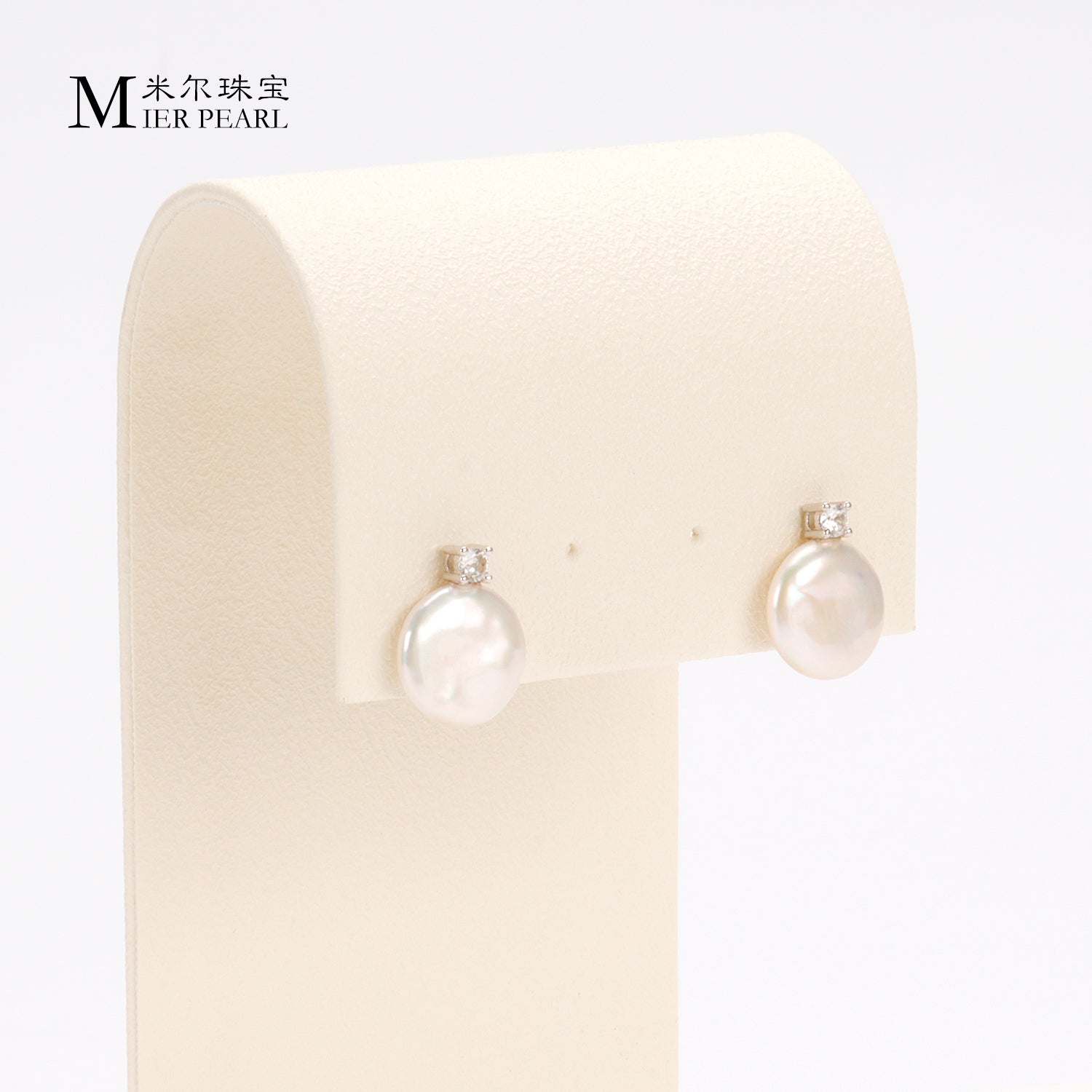 Good Quality Natural freshwater white button Baroque pearl earrings, S925 sterling silver queen earrings suitable for women