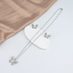 Natural freshwater white pearl butterfly pendant earring set, fashionable pearl set suitable for women