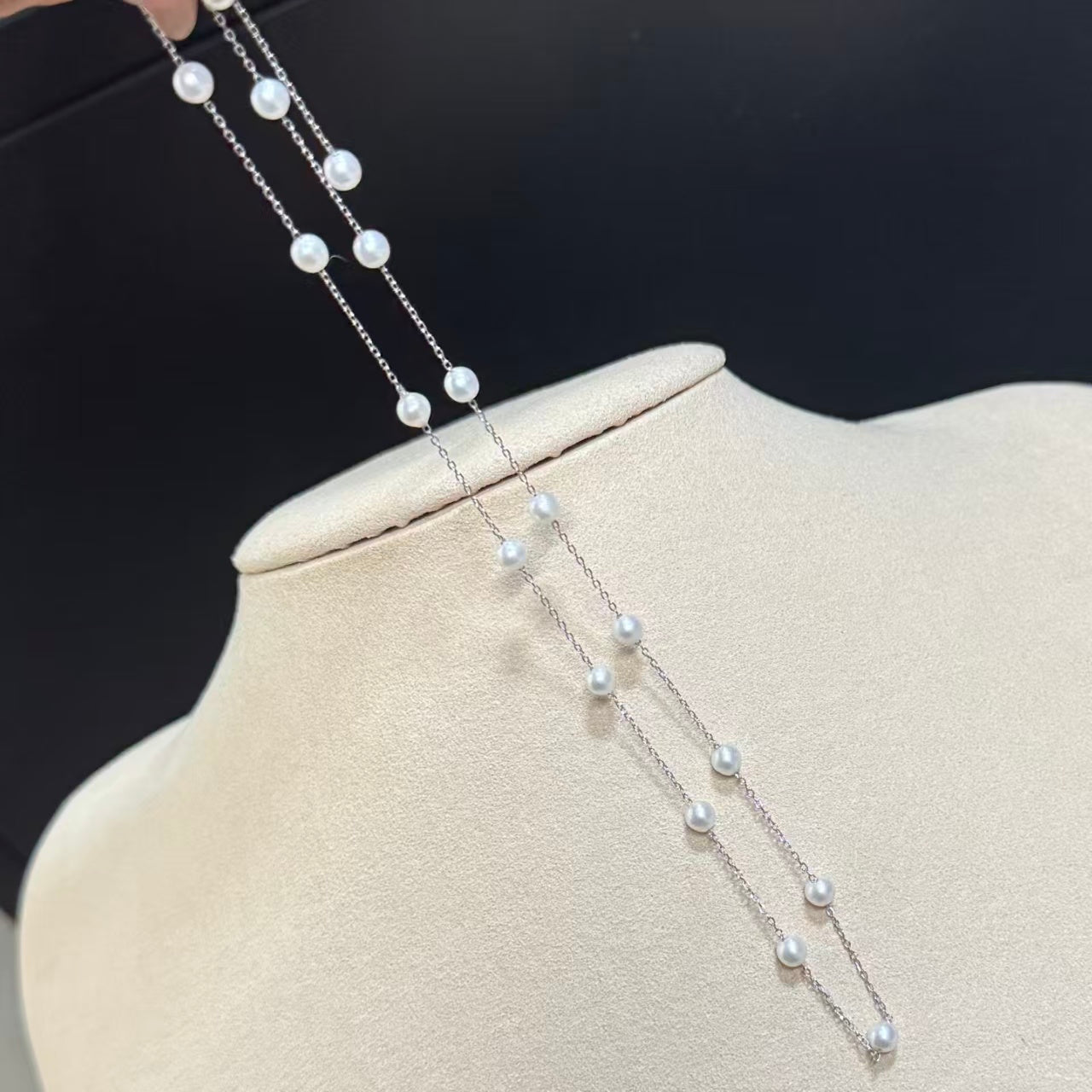 Hot selling Natural Freshwater white round pearl S925 silver starry sky necklace, Fashionable and versatile pearl necklace for women