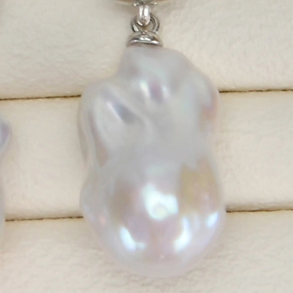 New Product Classical Style Earrings Natural Freshwater Baroque Pearl Earrings Gift for Girls