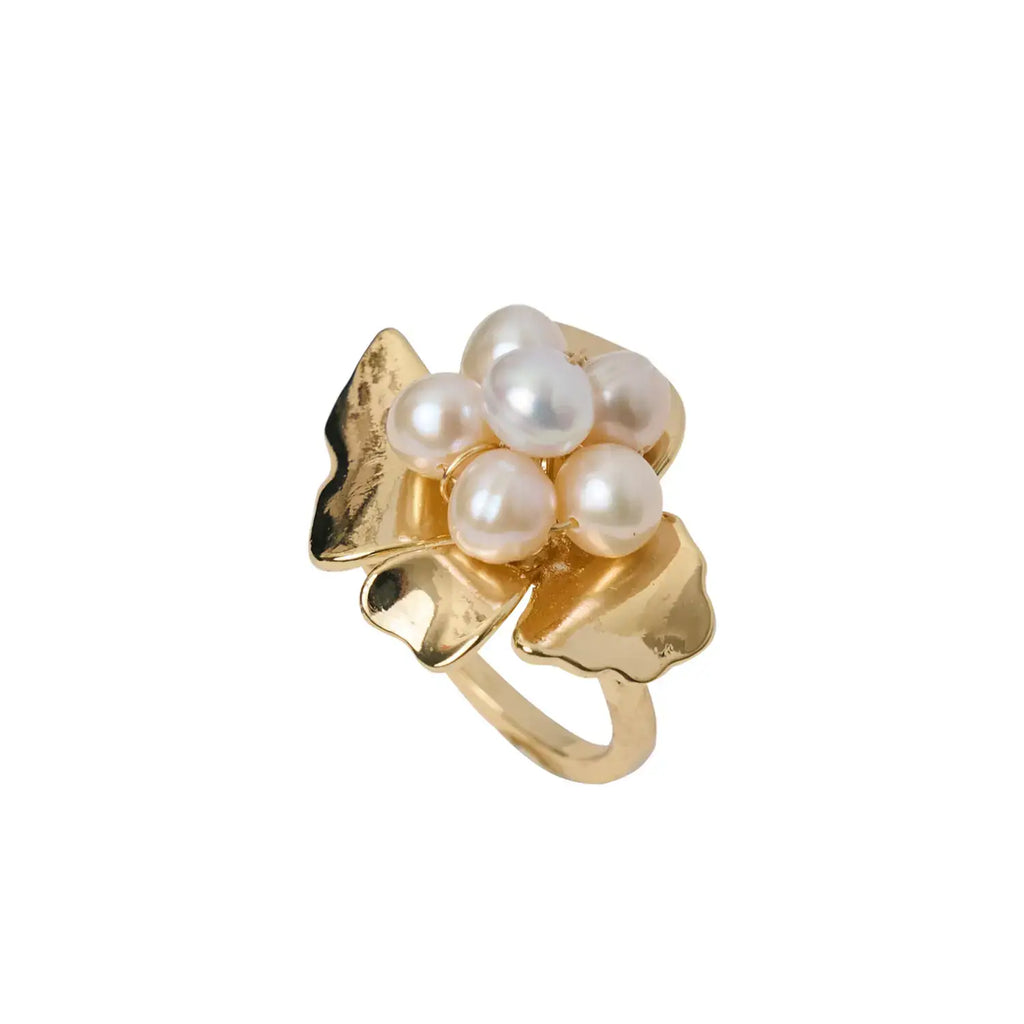 Hot Selling Freshwater pearl flower  Ring fashion vacation style flower  decoration trendy jewelry Ring