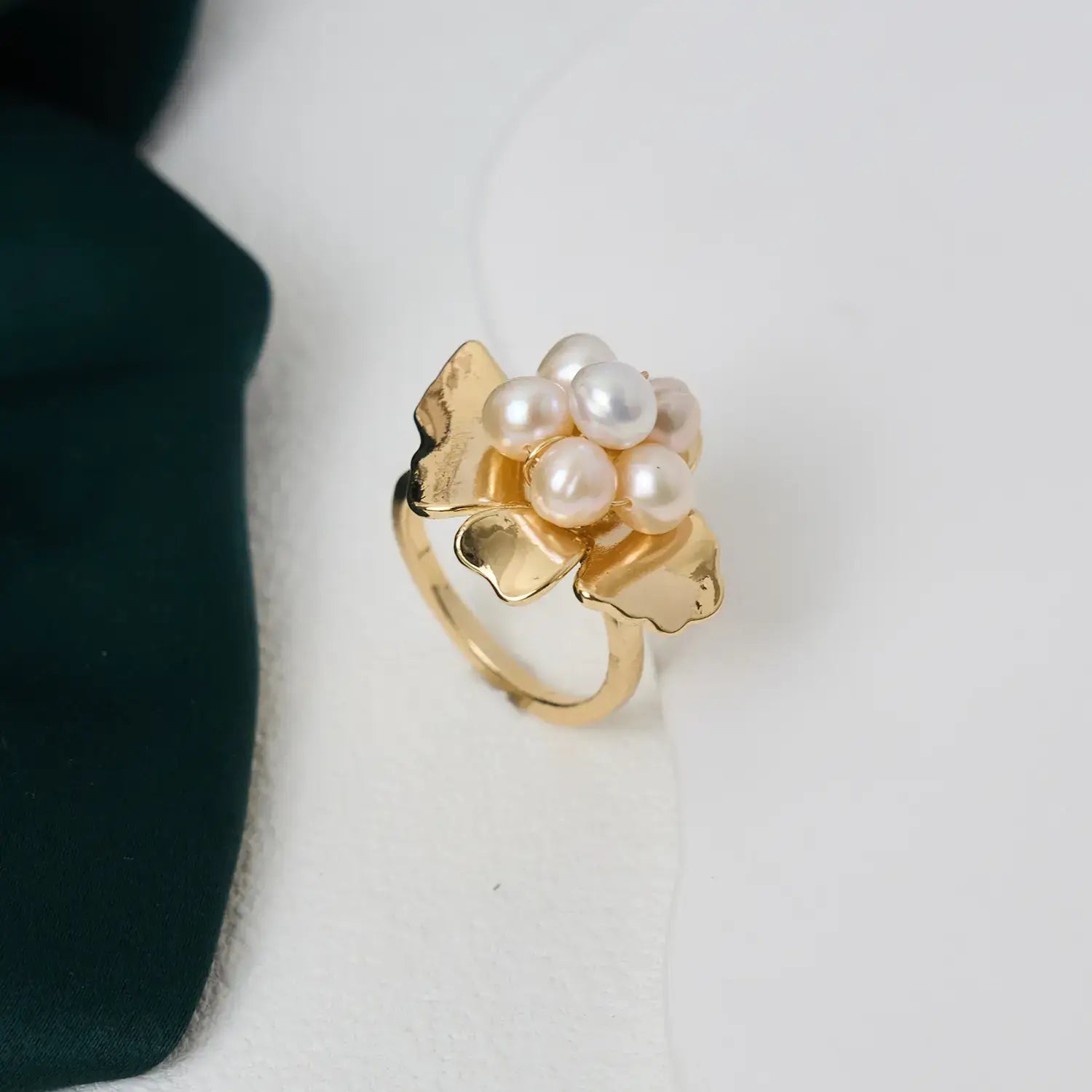 Hot Selling Freshwater pearl flower  Ring fashion vacation style flower  decoration trendy jewelry Ring