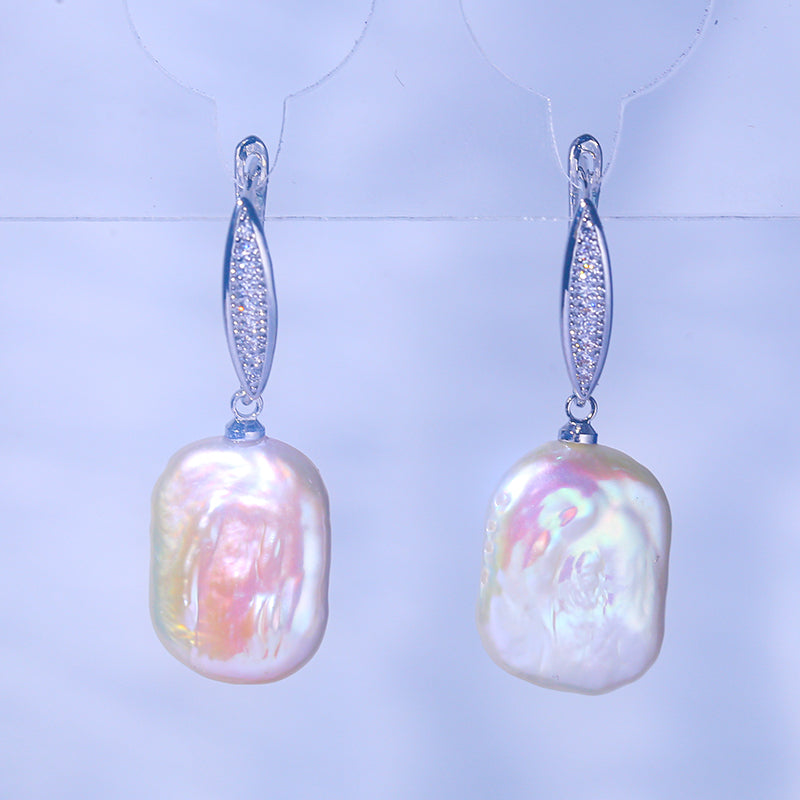 Hot selling Natural Freshwater white Baroque square ear buckle in gold and silver for women to wear
