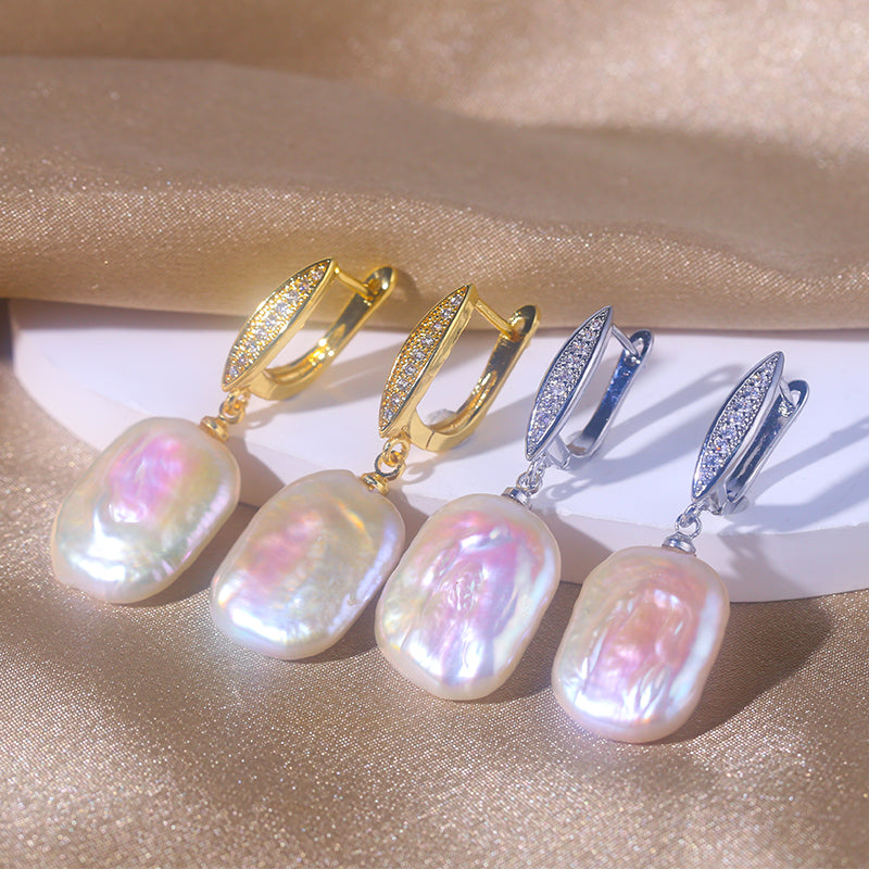 Hot selling Natural Freshwater white Baroque square ear buckle in gold and silver for women to wear