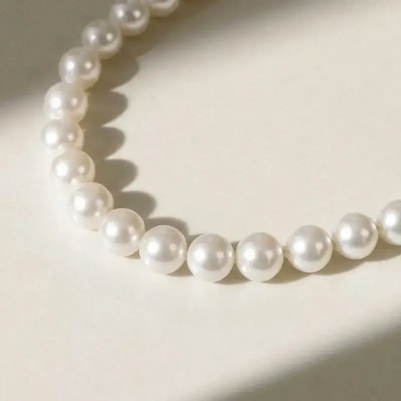 Natural freshwater white round pearl starry necklace, a pearl necklace with a warm and elegant temperament, suitable for women