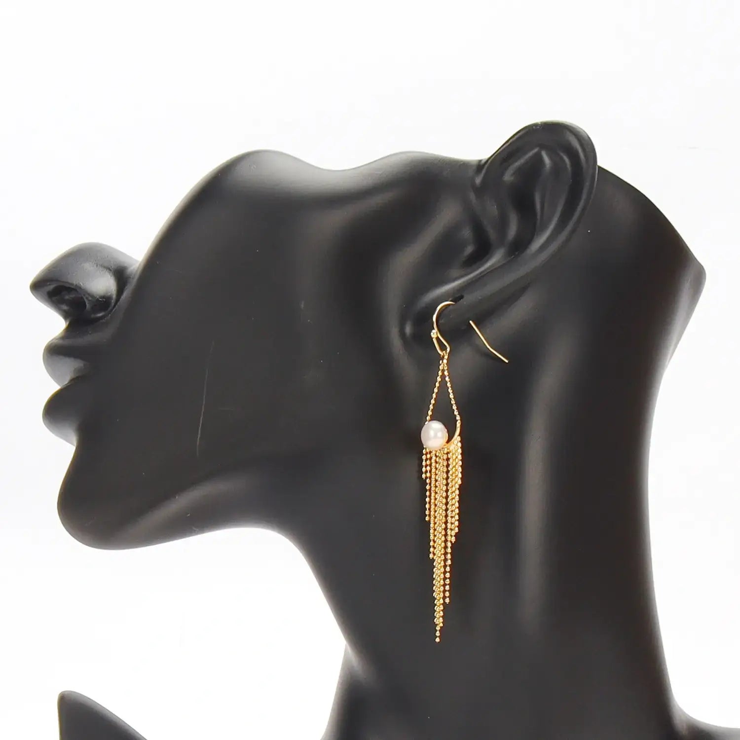 Panic Buying Natural freshwater white pearl earrings, fashionable long tassel earrings suitable for women girls