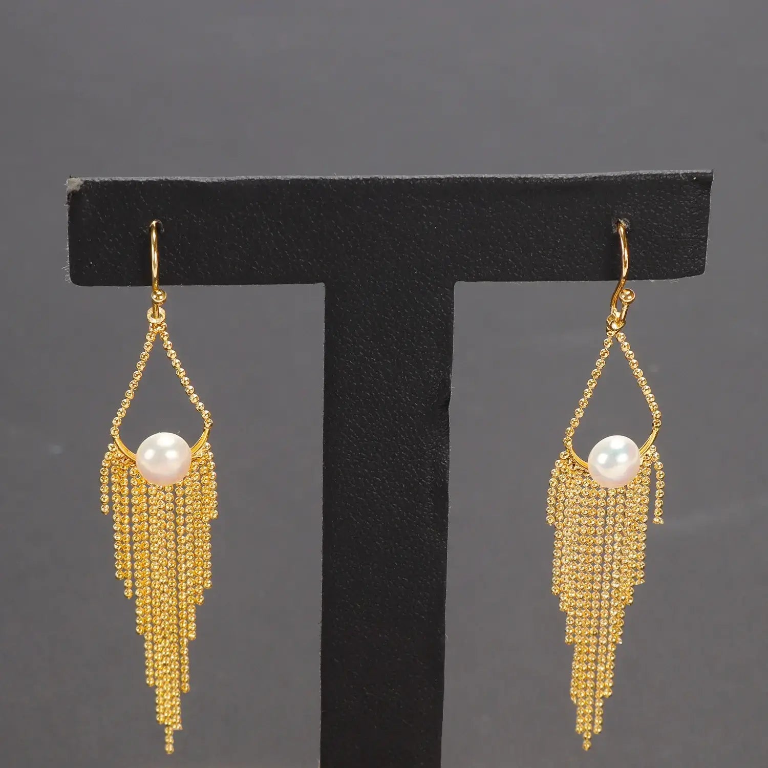 Panic Buying Natural freshwater white pearl earrings, fashionable long tassel earrings suitable for women girls